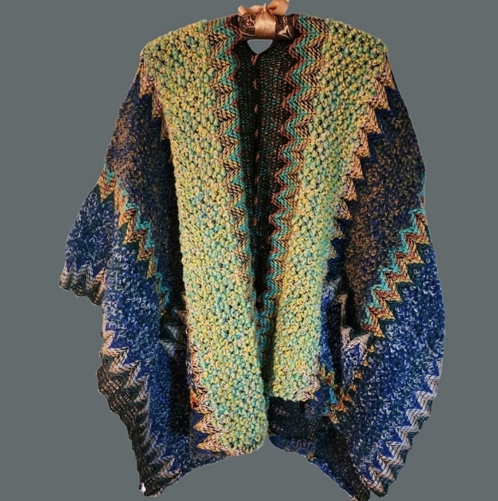 🍂Multicolor Zigzag Women's Poncho - Picture 2 of 7